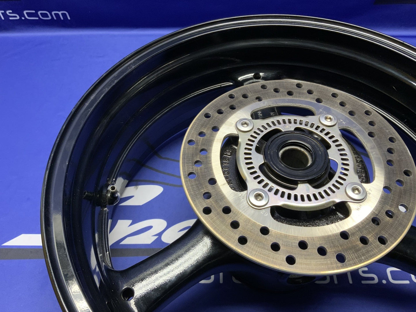 Kawasaki Rear Wheel Assembly ZX-10R 2016-2026 OEM 41073-0758-18F