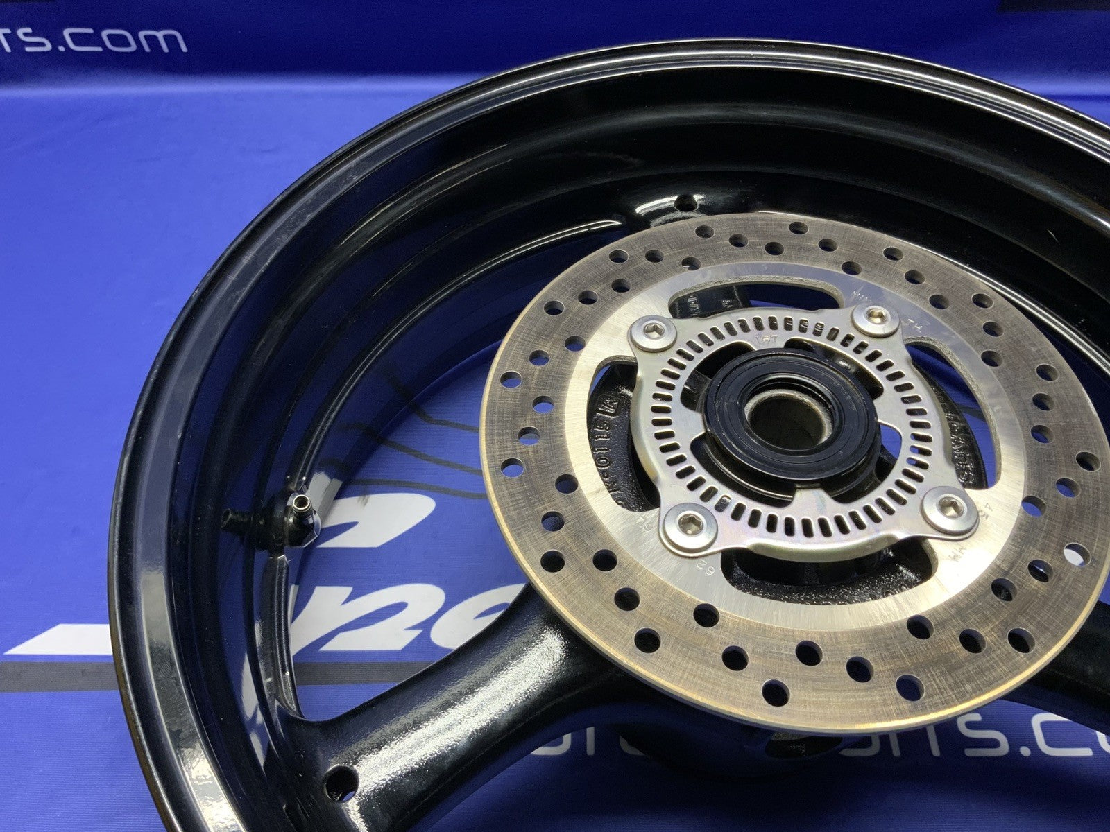 Kawasaki Rear Wheel Assembly ZX-10R 2016-2026 OEM 41073-0758-18F