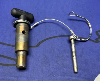 Pitbull Restraint Right Pin ER ZX-R6 2005-2014 F0075E-000