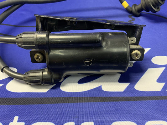 Kawasaki Ignition Coil #1 ZX1000A 1986-1987 OEM 21121-1137