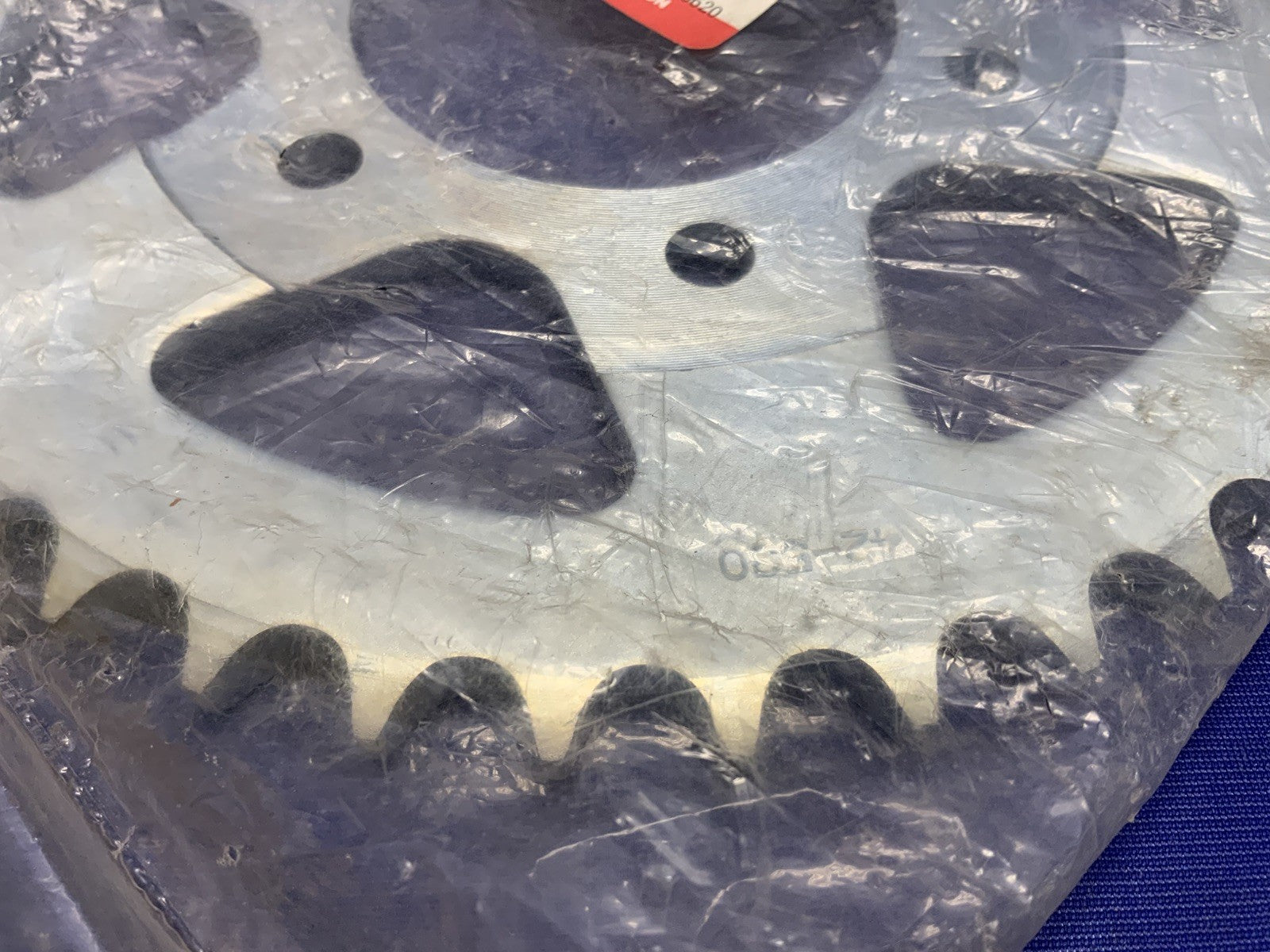 Suzuki Rear Sprocket GSX-R 750 1993-1997 530 42 Tooth OEM 64511-17D01