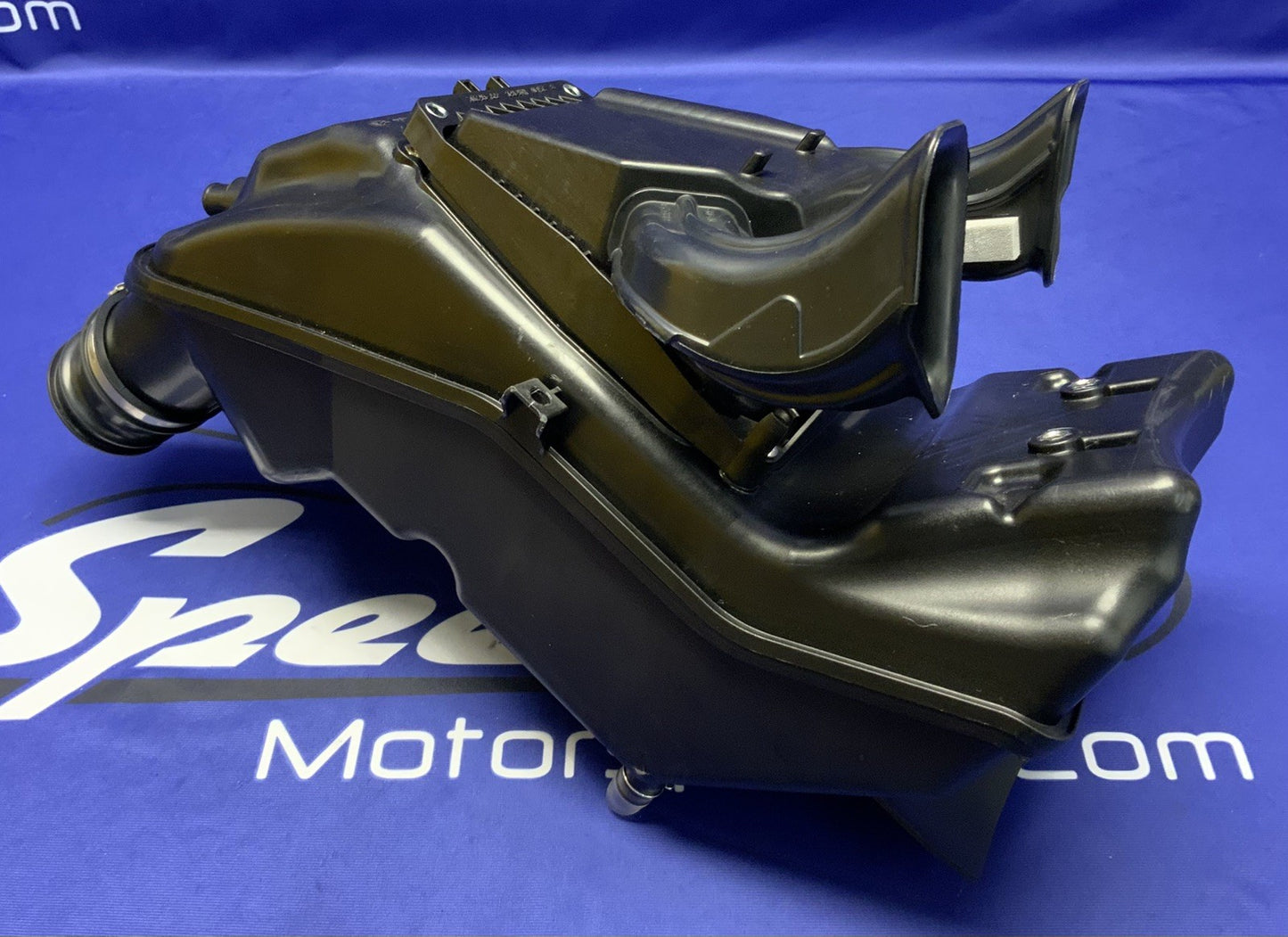 Suzuki Air Box Assembly GSX-8R/S 2023-2026 OEM 13700-25L00