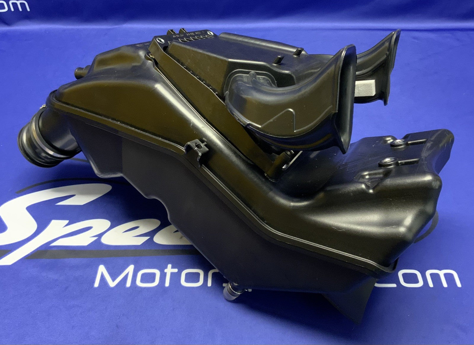 Suzuki Air Box Assembly GSX-8R/S 2023-2026 OEM 13700-25L00