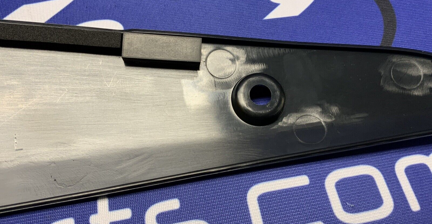 Suzuki Left Side Frame Cover GSXR-1000/R 2017-2024 OEM 47611-17K01