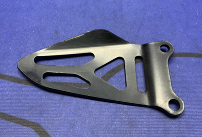 Suzuki Right Heel Guard GSXR 600/750 2011-2025 OEM 43571-47H30