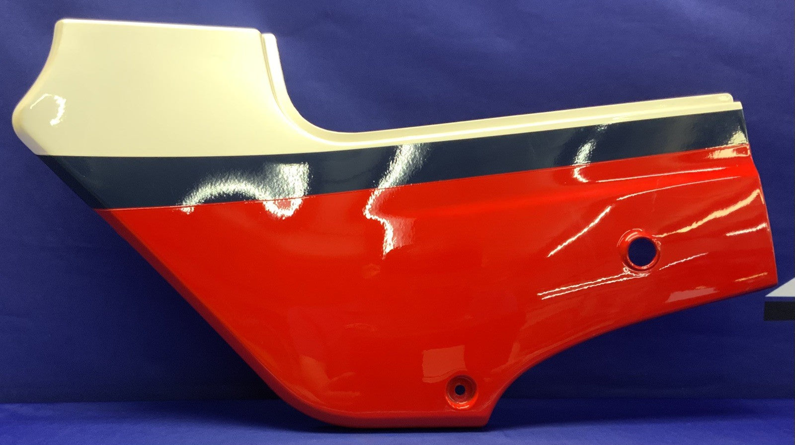 Kawasaki Left Side Cover (Red, White & Blue) Ninja 600 85-86 OEM 36002-5195-P9-1