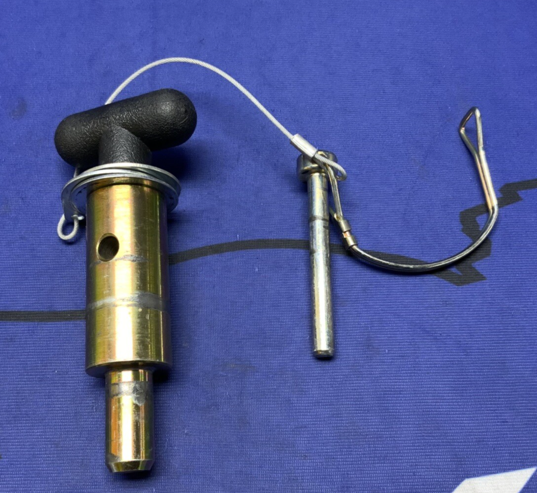 Pitbull Restraint Left Pin KPL ZX6R 2015-2025 F0075KP-000