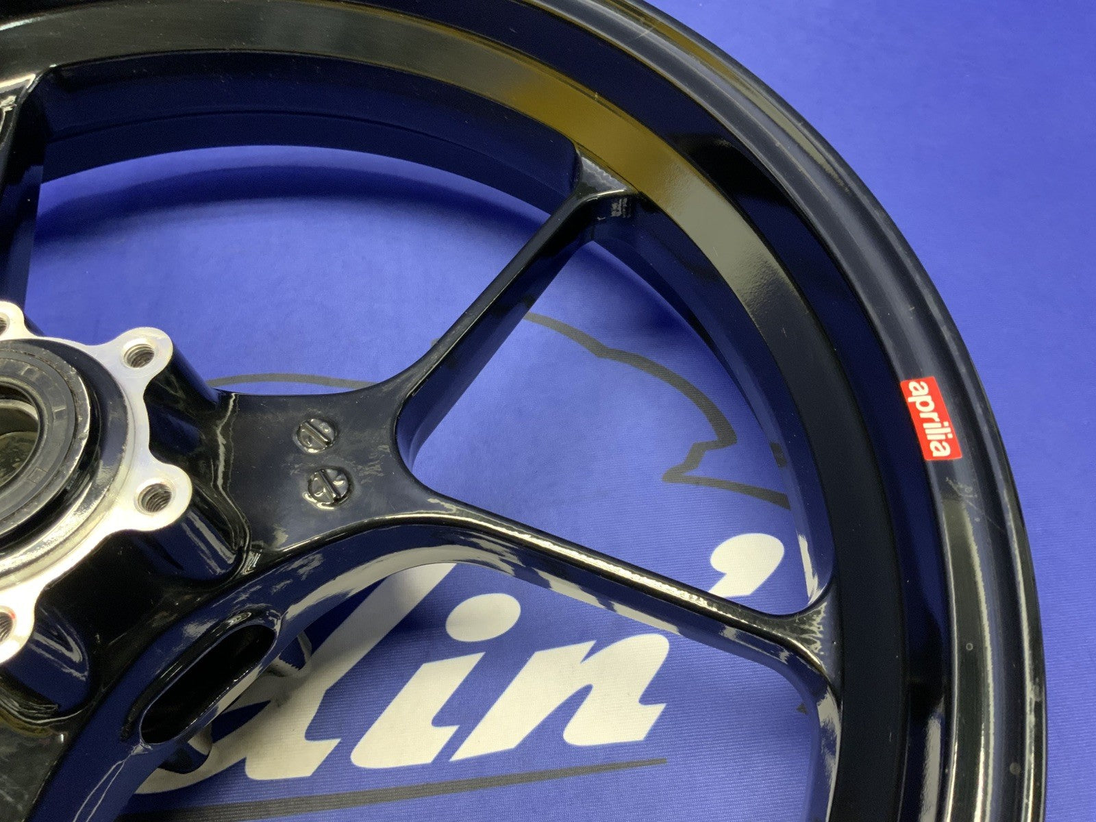 Aprilia Front Wheel (Black) RSV4 2012-2026 OEM 896754