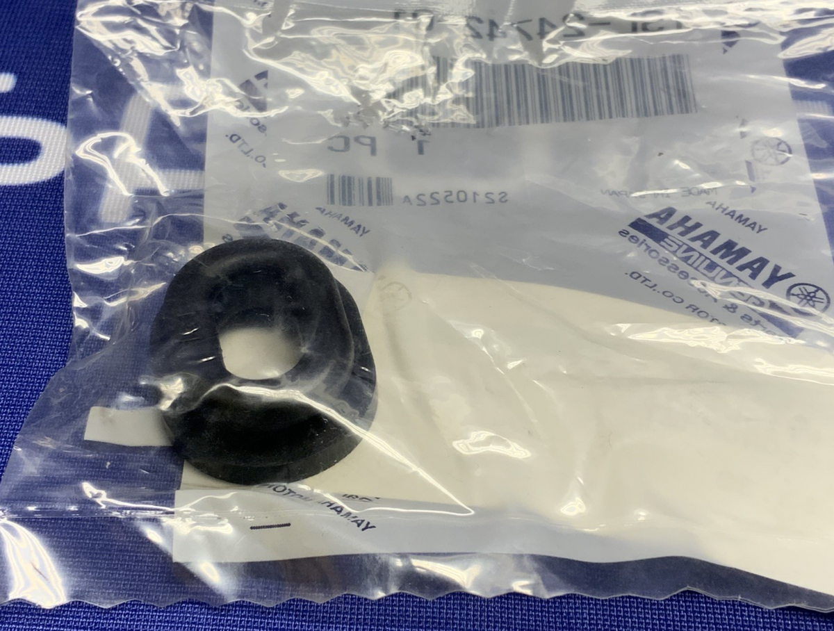 Yamaha Seat Grommet WR250F 2015-2024 OEM 1SL-24742-01-00