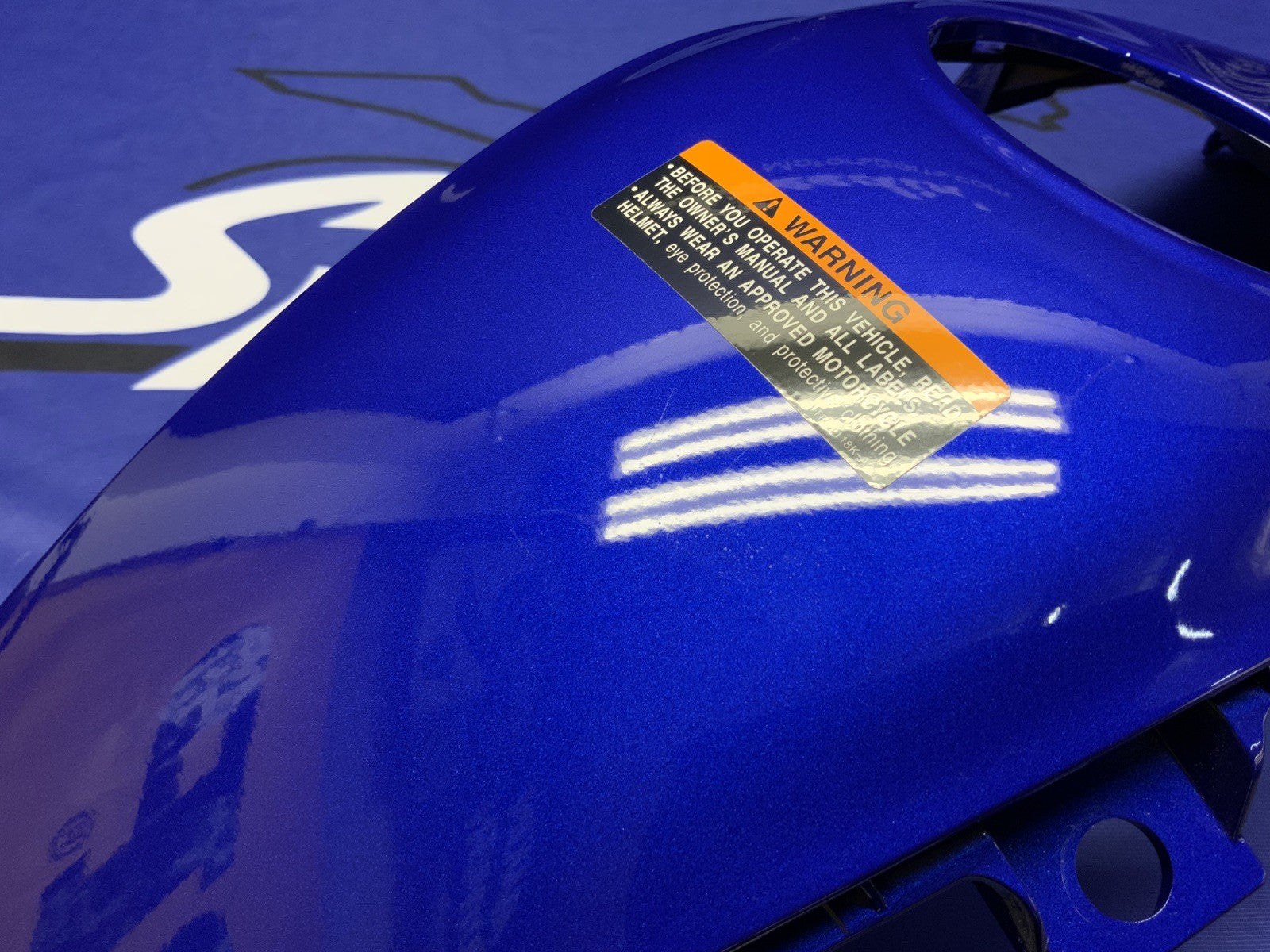 Yamaha Center Tank Cover (Blue) YZF-R7 2022-2025 OEM BEB-2171A-00-P0