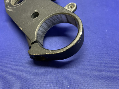 Yamaha Top Triple Tree Clamp YZF-R6 2008-2010 OEM 13S-23435-10-00