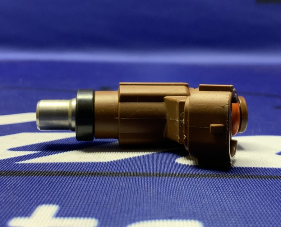 Suzuki Fuel Injector Set GSXR 600/750 2006-2007 OEM 15710-01H00