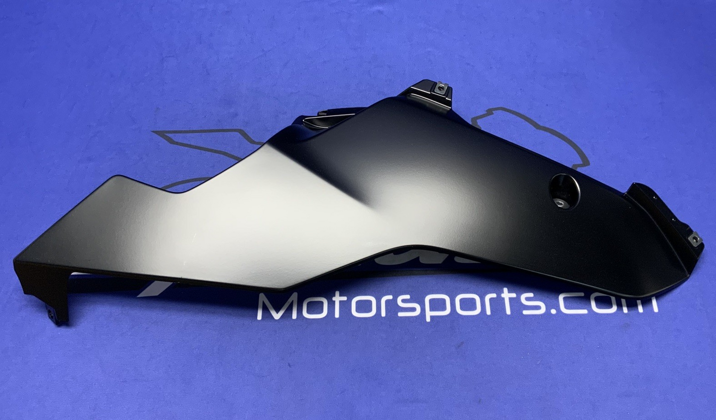Yamaha Right Lower Fairing (Raven Black) YZF-R6 2017-2026 OEM BN6-28395-00-P1