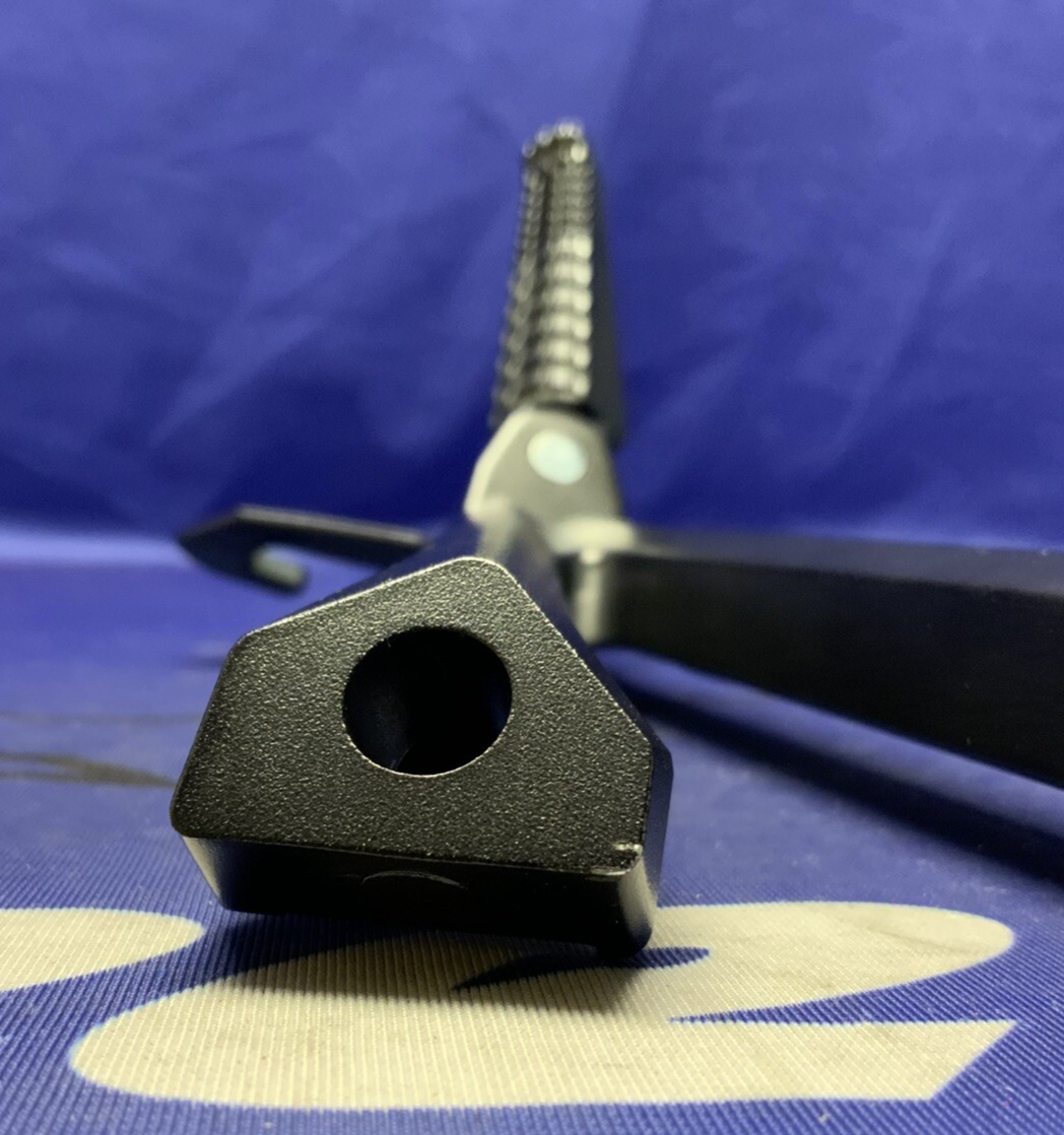 Suzuki Left Passenger Foot Rest GSXR 600/750 2016-2025 OEM 43700-14J30