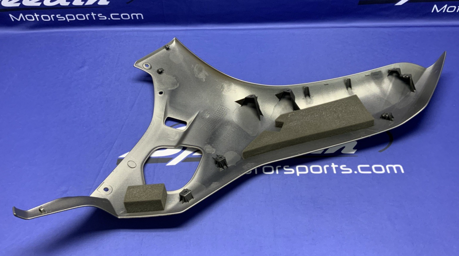 Yamaha Right Lower Fairing (Dark Gray) YZF-R6 2017-2024 OEM BN6-W283V-80-P2
