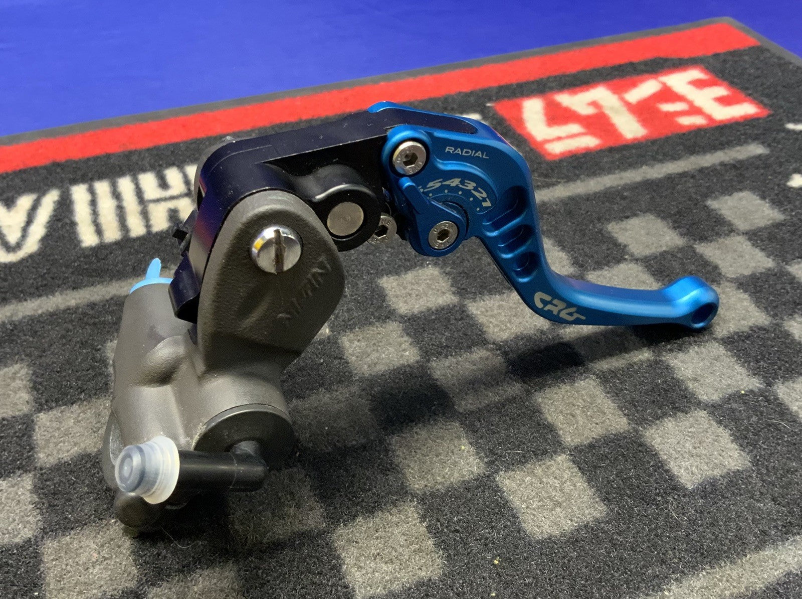 Suzuki Front Master Cylinder W/ CRG Lever GSXR 600/750 2011-25 OEM 59600-47H10