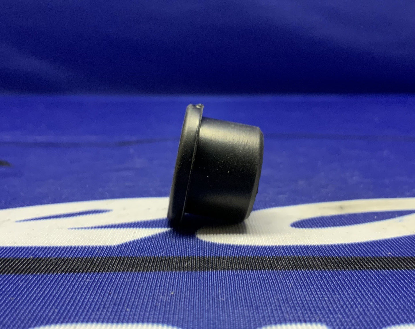 Yamaha Fuel Tank Mounting Damper YZF-R6 2006-2026 OEM 5VY-24181-00-00