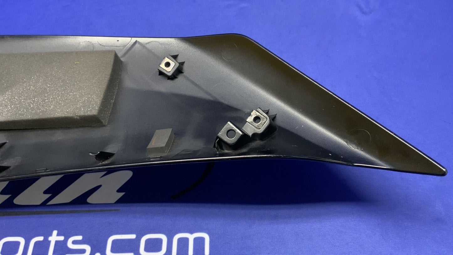 Yamaha Left Fairing (Raven Black) YZF-R6 2017-2026 OEM BN6-2835U-00-P1-2