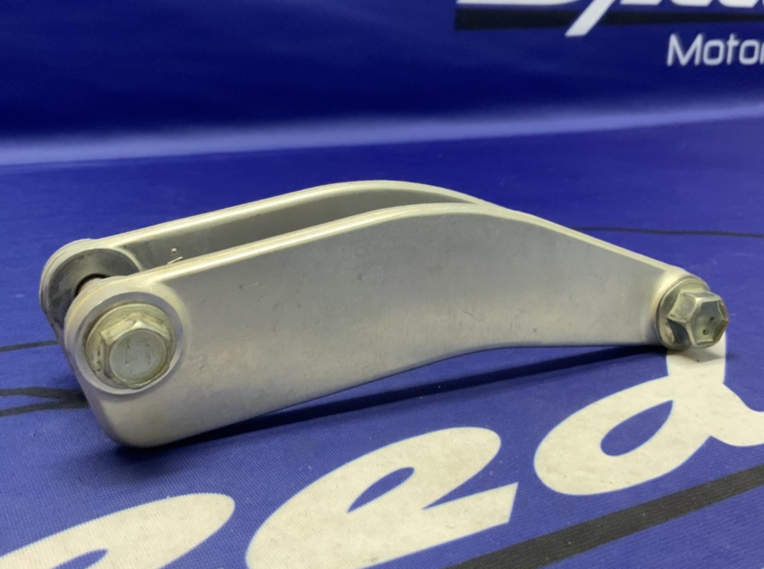 Suzuki Engine bracket Hanger Mounts RMZ 250 2007-2009 OEM 41995-10H00