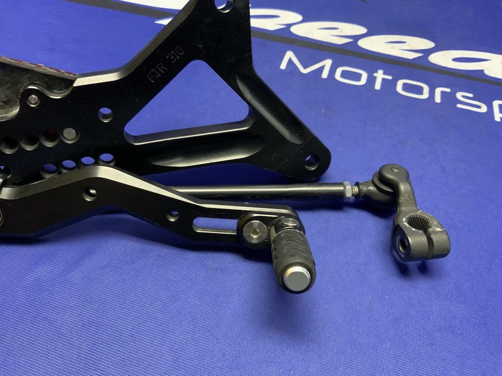 Lightech R Version Rear Set Yamaha YZF-R1 2009-2014 FTRYA001R