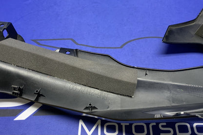 Yamaha Left Upper Fairing (Raven Black) YZF-R6 2017-2026 OEM BN6-2117V-00-P1-2