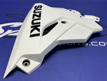 Suzuki Left Lower Fairing (Pearl Tech White) GSX-8R 2026 OEM 94480-25L20-QU2
