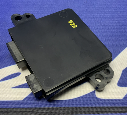 Yamaha Headlight Control Unit (LCU) YZF-R6 2017-2020 OEM 2PP-85490-00-00
