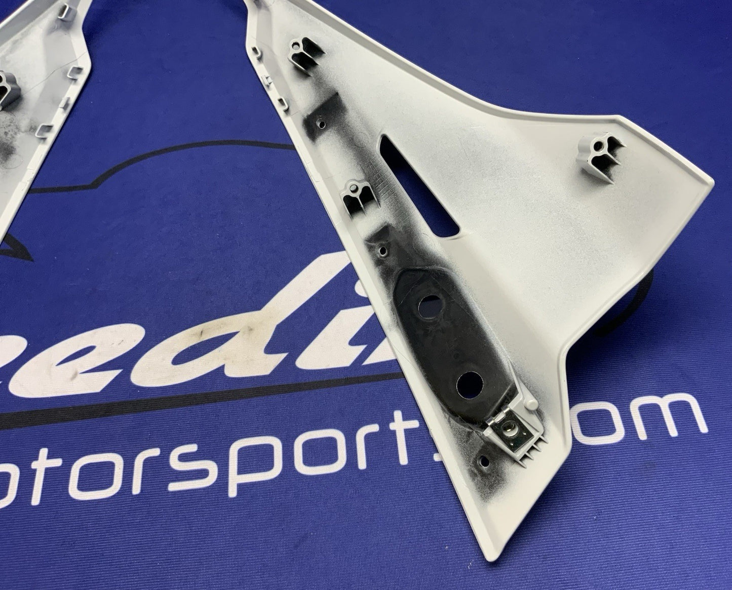 Suzuki Front Cowling (White) GSX-8R 2024-2026 OEM 94410-25L01-QU2