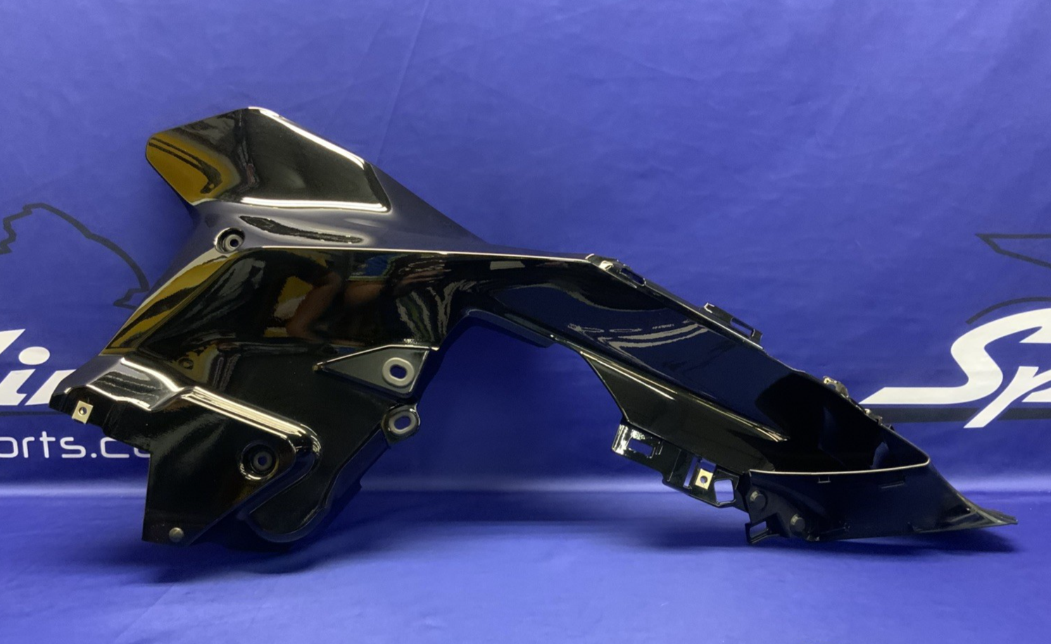 Yamaha Right Upper Fairing (Black) YZF-R9 2025 OEM BKN-28397-00-P1