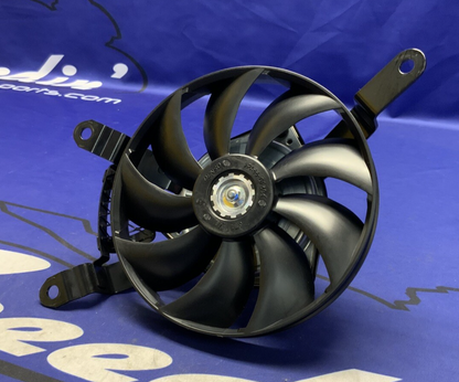 Suzuki Right Radiator Fan Assembly GSXR 1000/R 2017-2025 OEM 17810-17K00