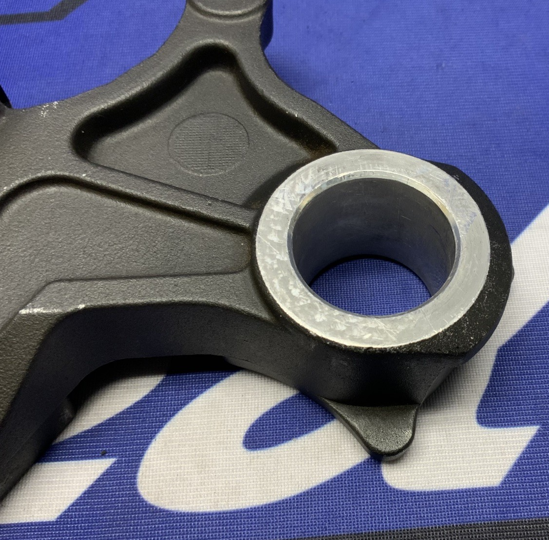 Suzuki Rear Brake Caliper Bracket GSXR 600/750 2006-2007 OEM 69150-01H00