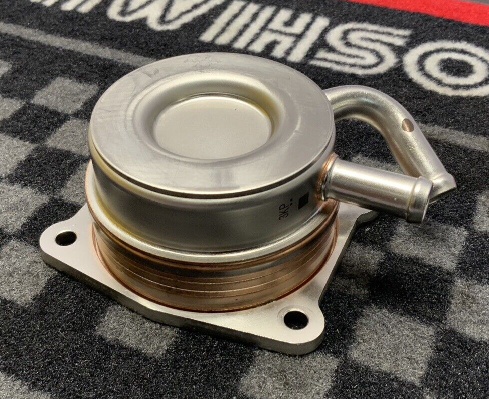 Suzuki Oil Cooler GSX-8R/S 2024-2025 OEM 16600-25L00