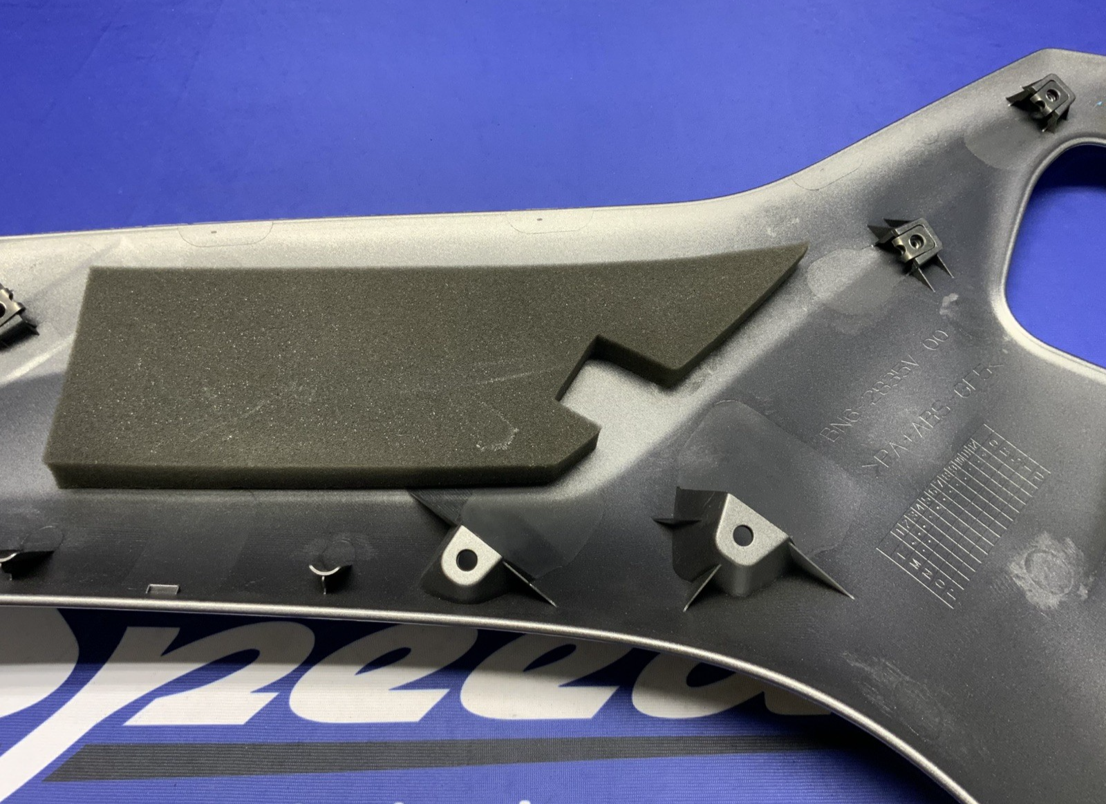 Yamaha Right Lower Fairing (Dark Gray) YZF-R6 2017-2024 OEM BN6-W283V-80-P2