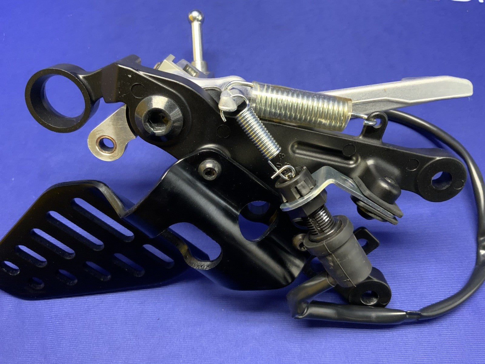 Yamaha Right Rear-Set Assembly YZF-R6 2012-2020 OEM 2C0-27443-10-00-1