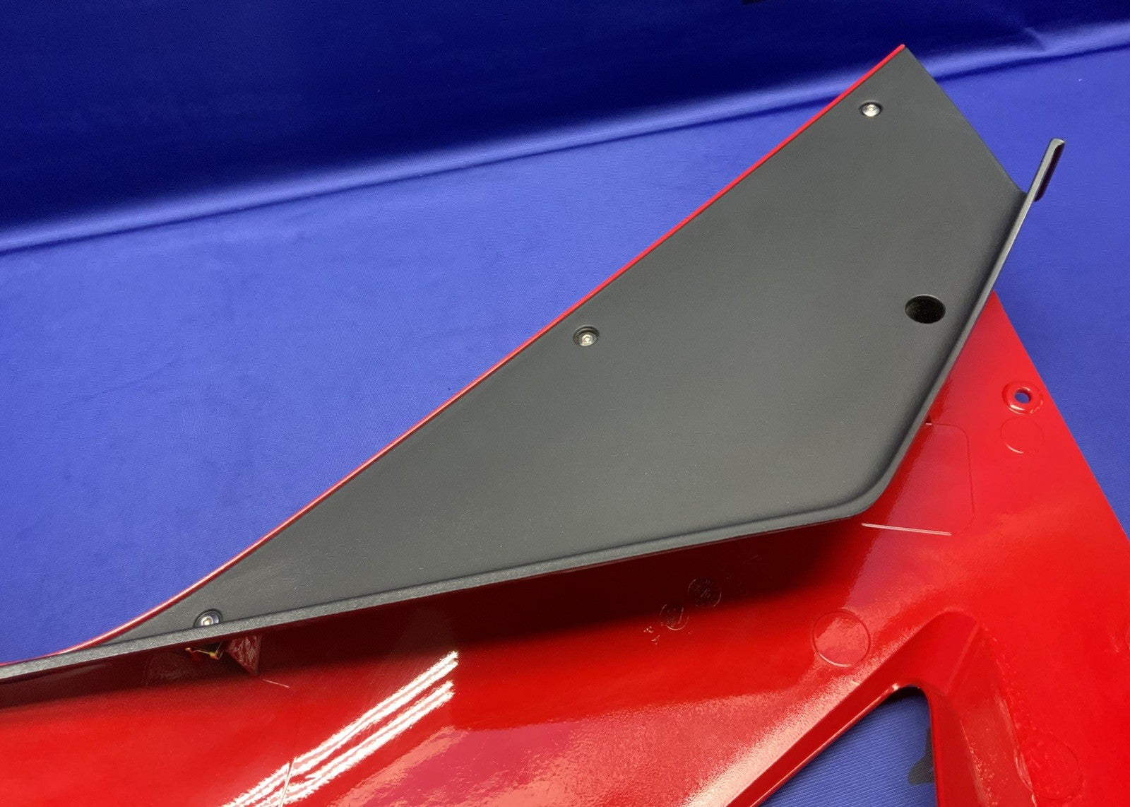 MV Agusta Right Fairing (Red) F3 ROSSO/RR 2021 OEM 8000C9620-1