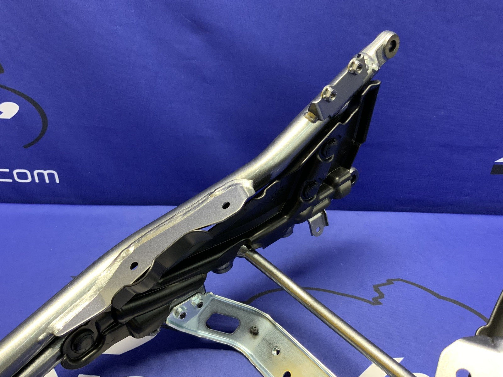Suzuki Subframe Gray GSX-8R 2023-2026 OEM 41200-25L00-QEB