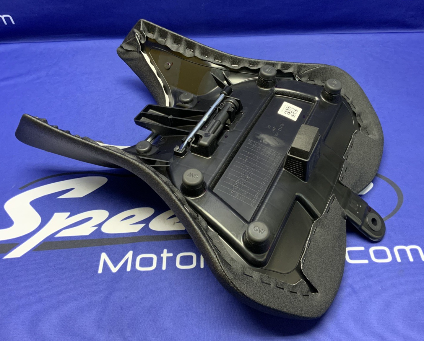 Suzuki Rider Seat GSX-8R/S 2023-2026 OEM 45100-25L22-QZF