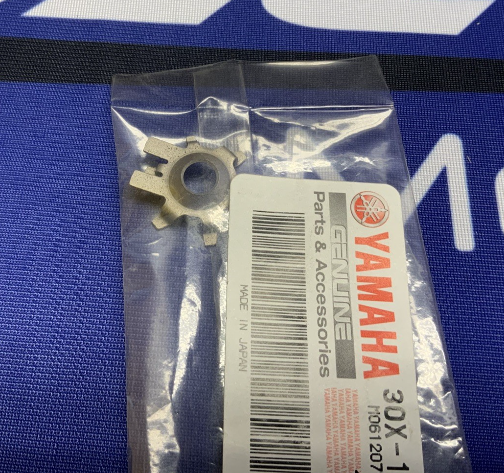 Yamaha  Plate Side 1 Shift Cam Fork  XT350 1985-2000 OEM 30X-18561-02-00