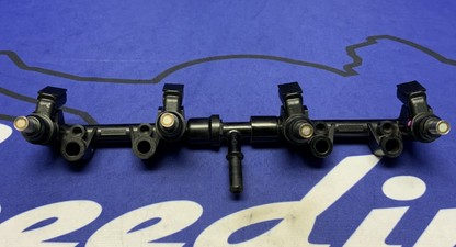 Kawasaki Top Feed Injector Assembly W/ Injectors ZX-6R 2009-2012 OEM 59071-0062