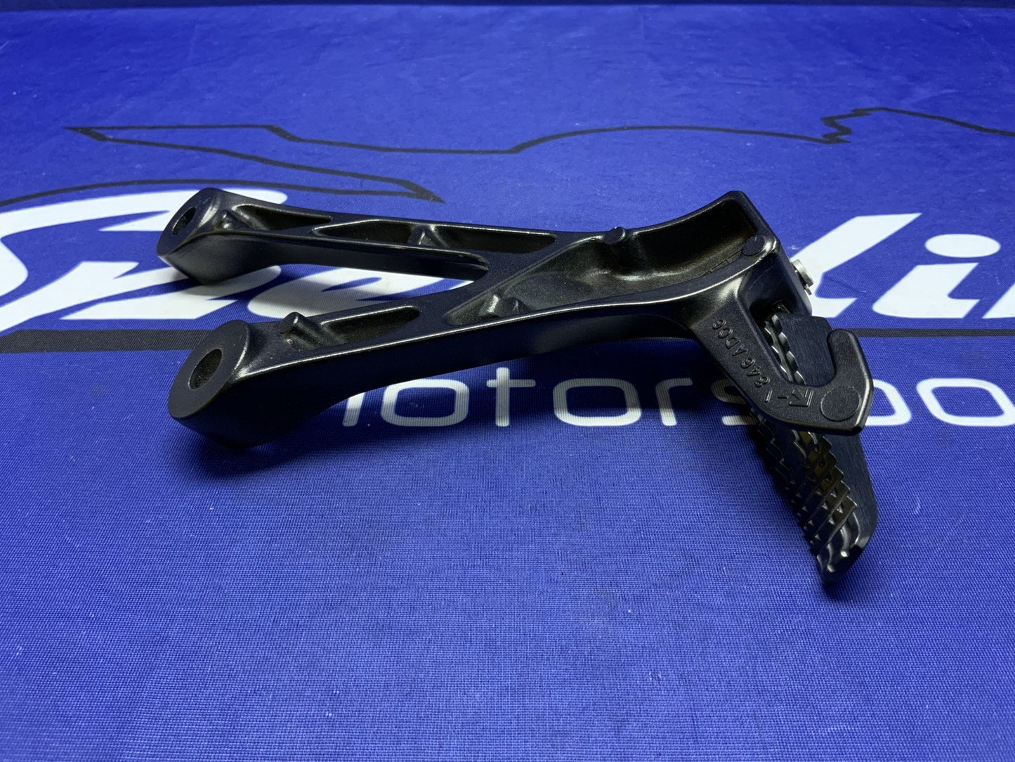 Suzuki Left Passenger Footrest Assembly GSX-R1000 2017-2023 OEM 43700-17K20