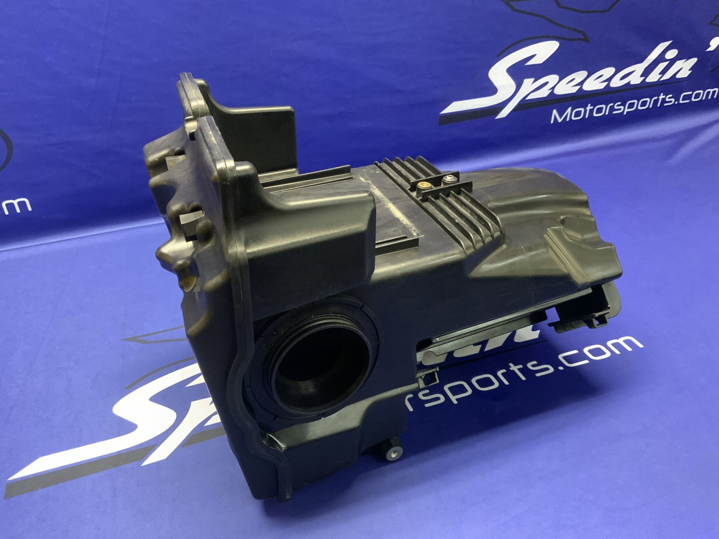 BMW Airbox Air Intake Assembly R1200GS 2004-2010 OEM 13717672506