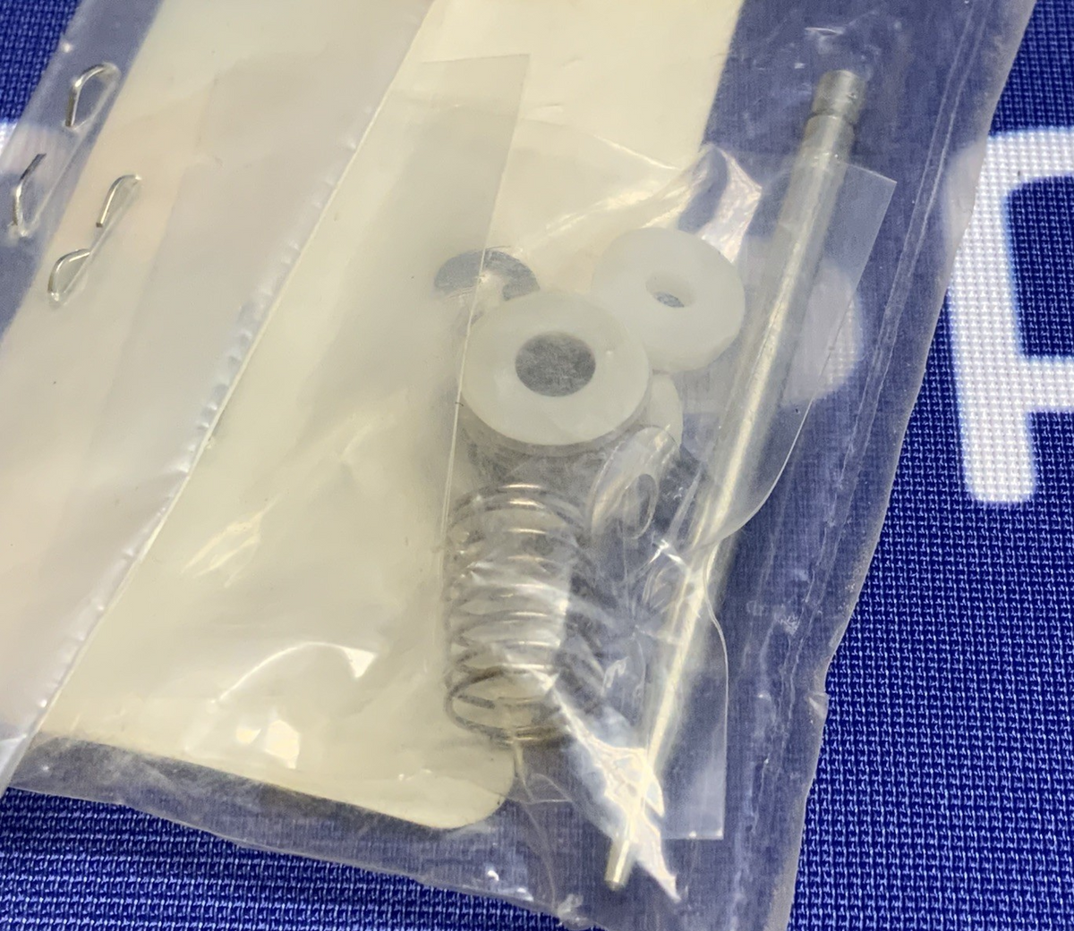 Yamaha Carburetor Needle Set VMAX 1200-VMX12 1986-2005 OEM 1FK-1490J-00-00