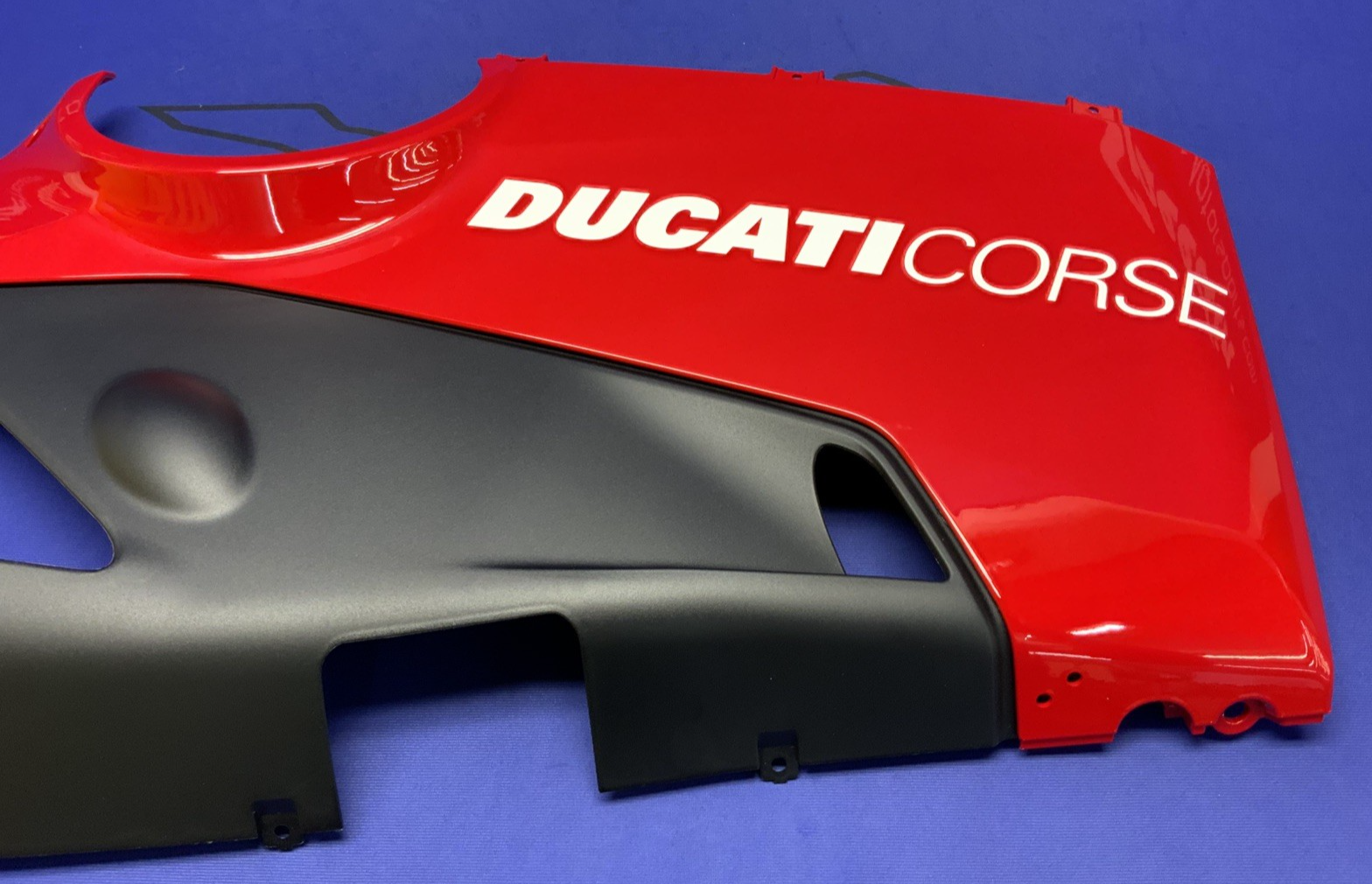 Ducati Lower Fairing Kit (Akrapovic Exhaust) Panigale V4 18-21 OEM 97180653AB-1