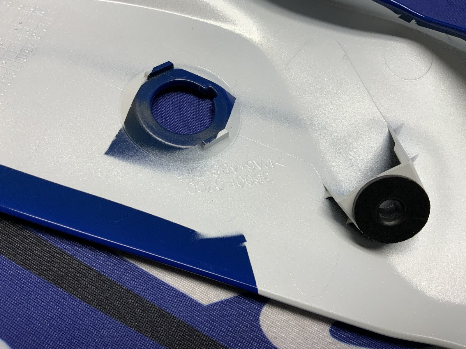 Kawasaki Left Tail Fairing (40th Ann) ZX-10R/RR 2021-2025 OEM 36001-0700-69W