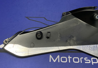 Yamaha Right Lower Fairing (Raven Black) YZF-R6 2017-2026 OEM BN6-28395-00-P1