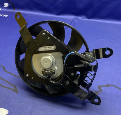 Suzuki Right Radiator Fan Assembly GSXR 1000/R 2017-2025 OEM 17810-17K00