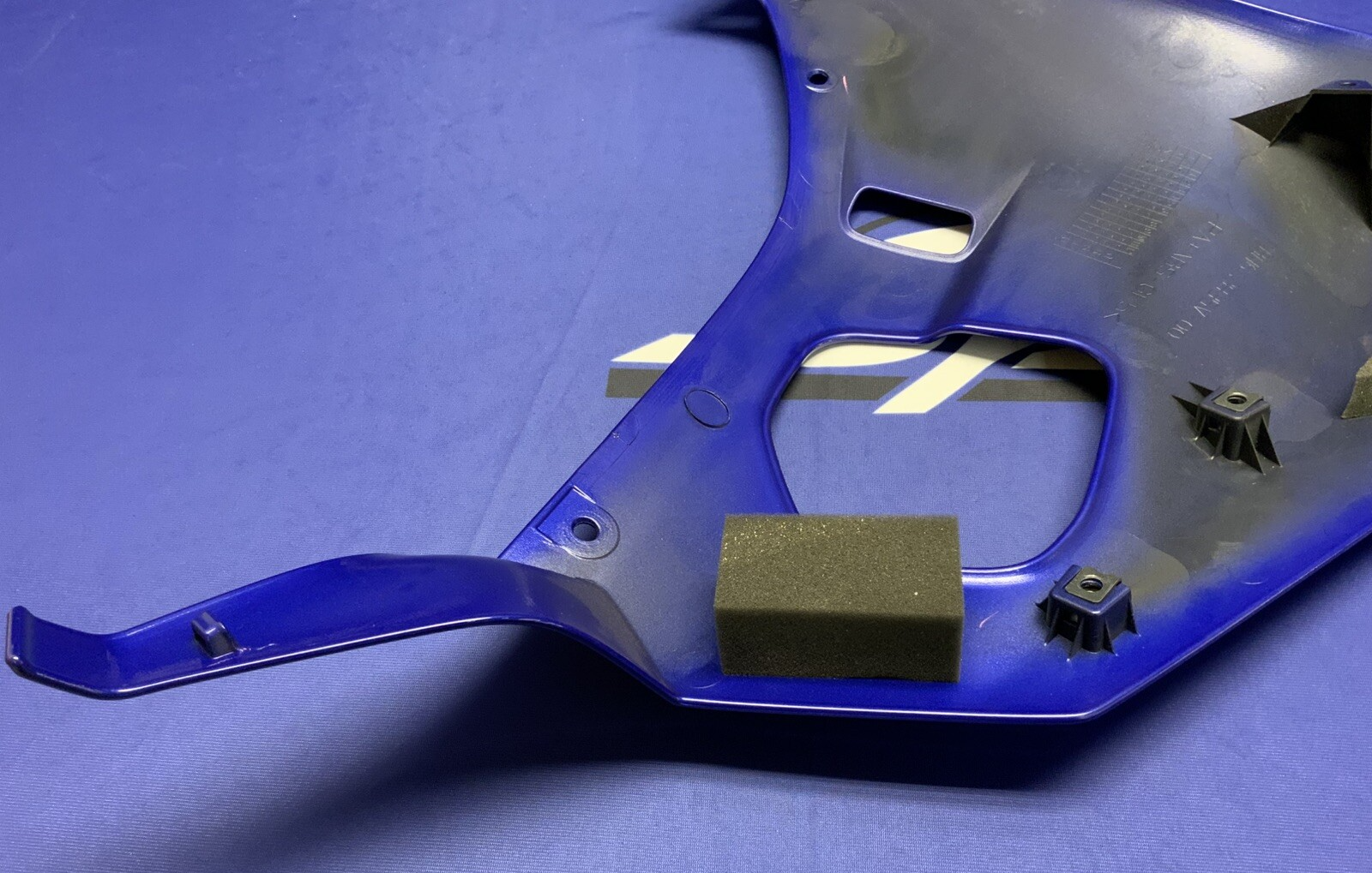 Yamaha Right Lower Fairing (Blue) YZF-R6 2017-2024 OEM BN6-W283V-90-P0