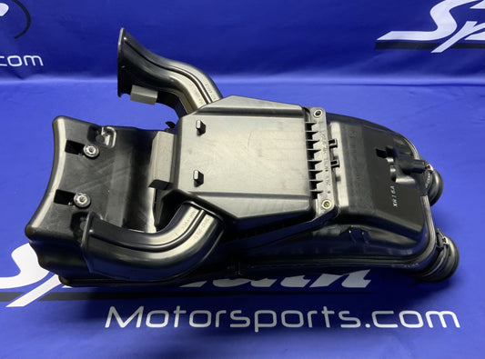 Suzuki Air Box Assembly GSX-8R/S 2023-2026 OEM 13700-25L00
