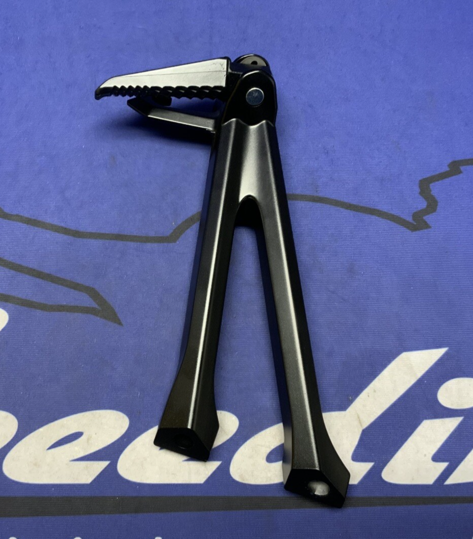 Suzuki Left Passenger Foot Rest GSXR 600/750 2016-2025 OEM 43700-14J30