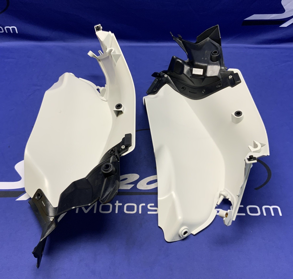 Ducati Complete Race Bodywork Set (Unpainted) V4R 2026 OEM 97181611AA